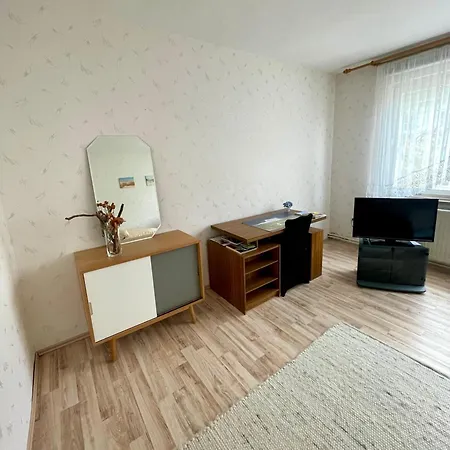 Im Zentrum Von Entspannt Wohnen, Entdecken Sie Den Park Und Schloss Oder Schwerin Mit Seinem Weltkulturerbe Und Nahegelegene Ostsee 3*