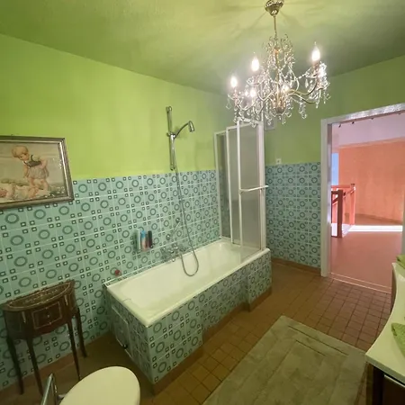 Panzió Im Zentrum Von Entspannt Wohnen, Entdecken Sie Den Park Und Schloss Oder Schwerin Mit Seinem Weltkulturerbe Und Nahegelegene Ostsee